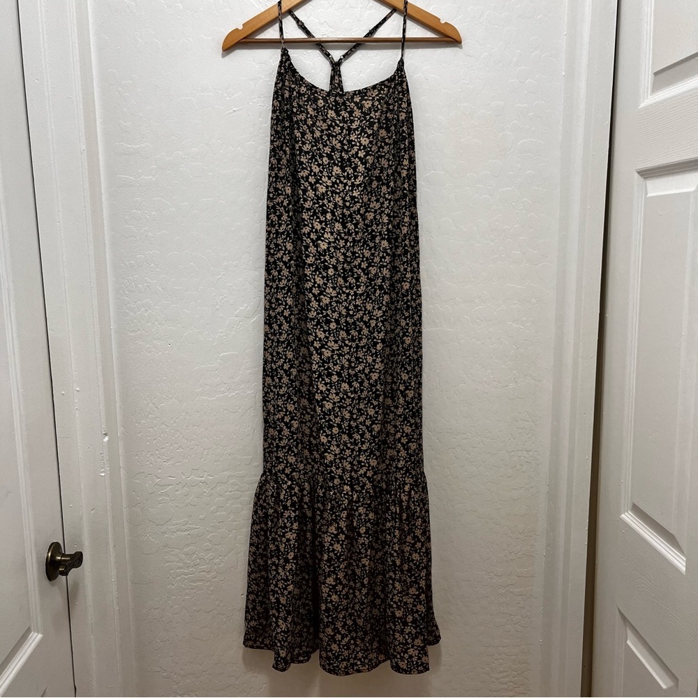 Lulu's Black and Cream Floral Midi Dress
